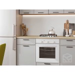 Современная кухня в светло-сером цвете с высокими шкафами – стильная и функциональная